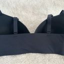 Second Skin Tommy John 36C  Lightly Lined Wireless bra in black Photo 2