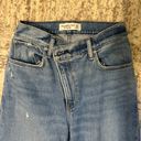 Abercrombie & Fitch Abercrombie 90s Straight Ultra High Rise Jeans Photo 2