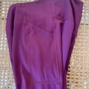 Girlfriend Collective  Compressive Pocket Legging in Plum  Photo 9