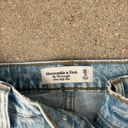 Abercrombie & Fitch  90S Ultra High-Rise Jeans Photo 1