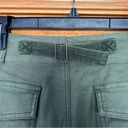 Faherty  Stretch Surplus Utility Shorts in Fatigue Green Size 30 Photo 11