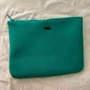 Triangl Green Bag Photo 1