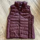 Uniqlo  Burgundy Vest Size Small Photo 0