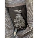 Danskin  Now‎ semi fitted Medium Half Zip Photo 1