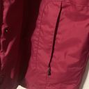 L.L.Bean  Women’s Hooded Wing Jacket Size XL Nylon Long Sleeve Wine Color Photo 3