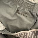 Under Armour Shorts Photo 1