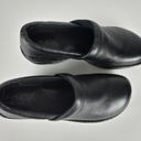 Born concept BOC  Peggy Clog Shoe Black Leather Comfort Slip On Women's Size 7.5 Photo 6