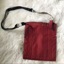 Victorinox red canvas crossbody travel‎ bag Photo 3