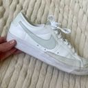 Nike low top blazers Photo 1