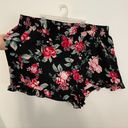 Torrid NEW NWT  4 Plus Size 5 Inch Gauze High Rise Short Black Red Floral Pull On Photo 7