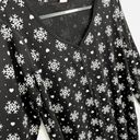 One Piece Jenni Womens  PJs NWT Size XXL Snowflake Black, White V-Neck Snap Front Photo 1