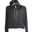 Vuori  Women’s Sz XS Halo Essential Pullover Hoodie VW226 Charcoal Gray Cropped Photo 1