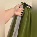 Cuddl Duds EUC  Green and Gray Joggers with pockets size large Photo 1