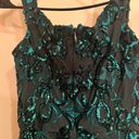 FashioNova Emerald Green Prom / Formal Dress Photo 6