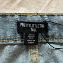 Pretty Little Thing  Tall Jeans Photo 2