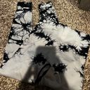 Seamless Tie Dye Leggings Photo 3