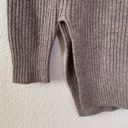 Uniqlo  Wool blend Women’s Turtleneck Sweater Photo 3