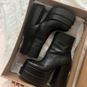 Steve Madden Cobra Boots Photo 3