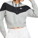 Nike Cropped Hoodie Photo 2