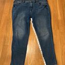 Time And Tru  high rise curvy jeans size 16 . Photo 4