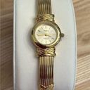 Gucci Paolo  Ladies Watch Yellow Gold Tone Bracelet and Dial Quartz NWOT Photo 3