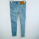 ZARA  Trafaluc Light Wash Fringed Hem Jeans 00 Photo 3