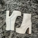 Jessica Simpson  Cream Platform Ankle Boots Photo 0