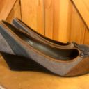 Audrey Brooke  Women's Suede 2.5" Wedge Pumps size 10 Photo 2