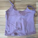 Athleta Workout Top Photo 2