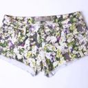 GUESS | Low-Rise Denim Shorts in Daisy Floral Print Enzyme Stone size 26 Photo 0