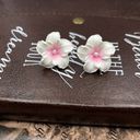 Daisy Vintage White  Bohemian Stud Earrings Photo 7