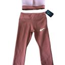 Nike NWT  Running Crops Epic Lux Running training tights AV8191 bra size small Photo 0