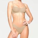 SKIMS  Fits Everybody Strapless Bra Photo 3