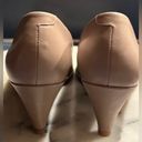 Ecco Danish Light Brown/Beige Color Kitten Heel Plain But sleek Style SZ… Photo 6