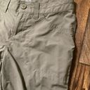 Mountain Hardwear  Convertible Hiking Pants Zip Off Womens Size 4 Tall Photo 5