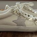 Vintage Havana est. 1964 | ladies Fresh Leather Sneaker.. Size: 6 Photo 7