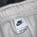 Nike Sportswear Club Fleece Cargo Jogger Sweatpants in Cream Photo 2