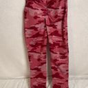 Bombshell sportswear  Fit Camo Leggings in Hibiscus Camo Medium NEW Photo 1