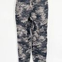 Spanx  Black Wash Camo Stretch Twill Cargo Jogger Pants Small Photo 0