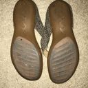 DKNY  SARASOTA DARK & LIGHT BROWN THONG SANDALS SIZE 9 Photo 3