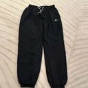 Nike  Track Pants Photo 0