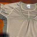 The North Face  Athletic Striped Brown Top Shirt Sleeve Size Medium Photo 4