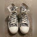 Converse Women’s  Chuck Taylor Lugged High Top Jungle Zebra Platform Shoes Sz 9.5 Photo 4