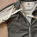 FootJoy  Golf Jacket Womens  Full Zip Mock Collar Thumbholes Hazeltine Logo Sz S Photo 7