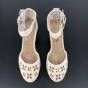 Unisa  Unareia Cream Embroidered Eyelet Ankle Strap Espadrille Wedge Sandals 8 Photo 4