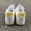 Nike White and yellow  air forces Photo 3