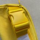 Lululemon everywhere belt bag 1L - Utility Yellow Photo 8