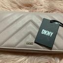 DKNY Wallet Zíper Photo 0