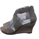Eileen Fisher  Women’s Carole Wedge Sandals in Gray Leather Size 7.5 Photo 2