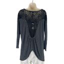 BCBGMAXAZRIA  3/4 Sleeve Striped Lace Back Tunic Top Blue Size L Photo 4